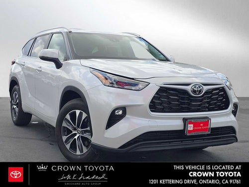 2025 Toyota Highlander XLE