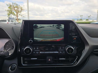 2025 Toyota Highlander XLE