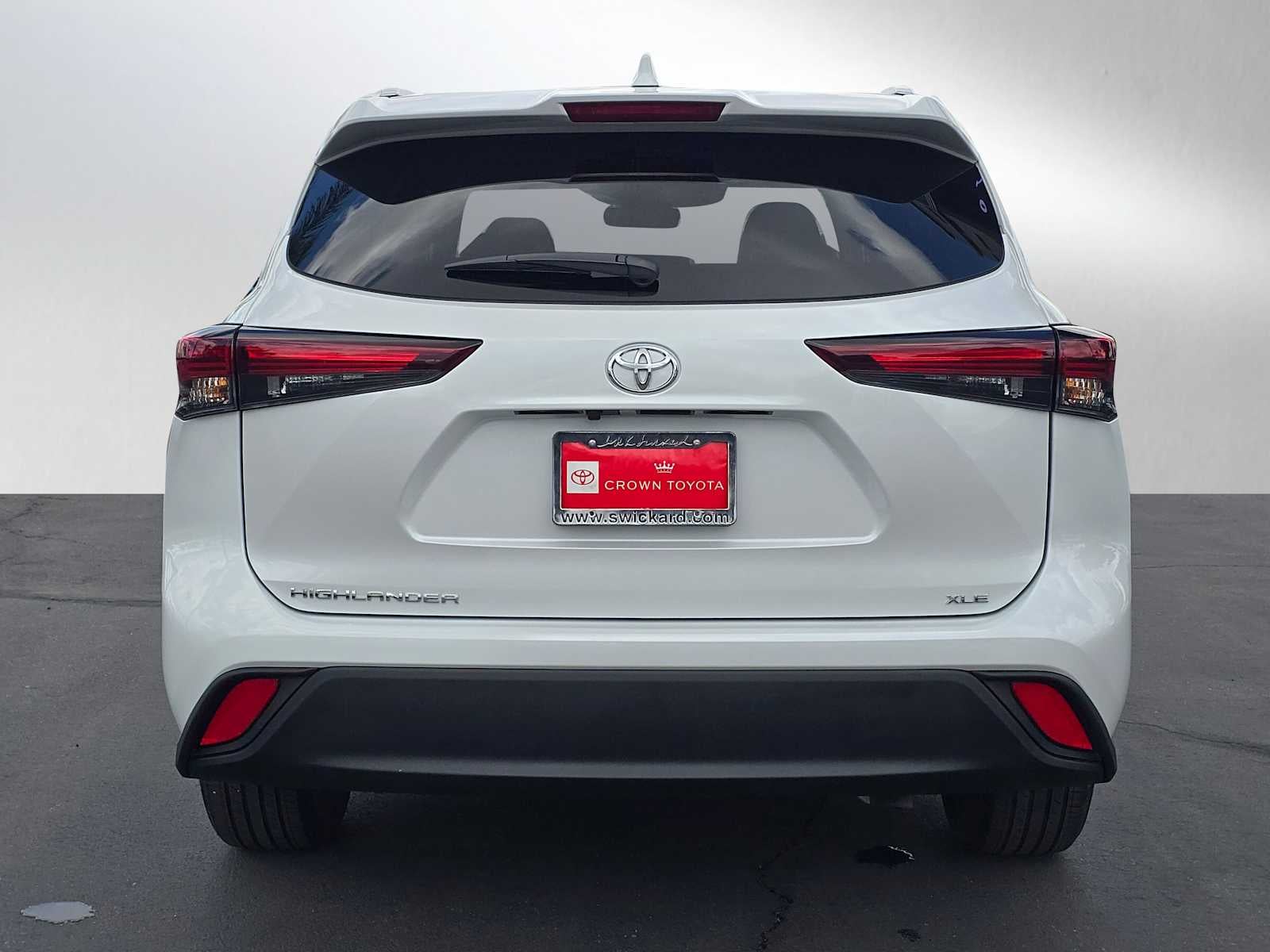 2025 Toyota Highlander XLE