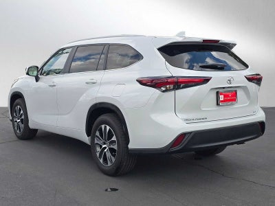 2025 Toyota Highlander XLE