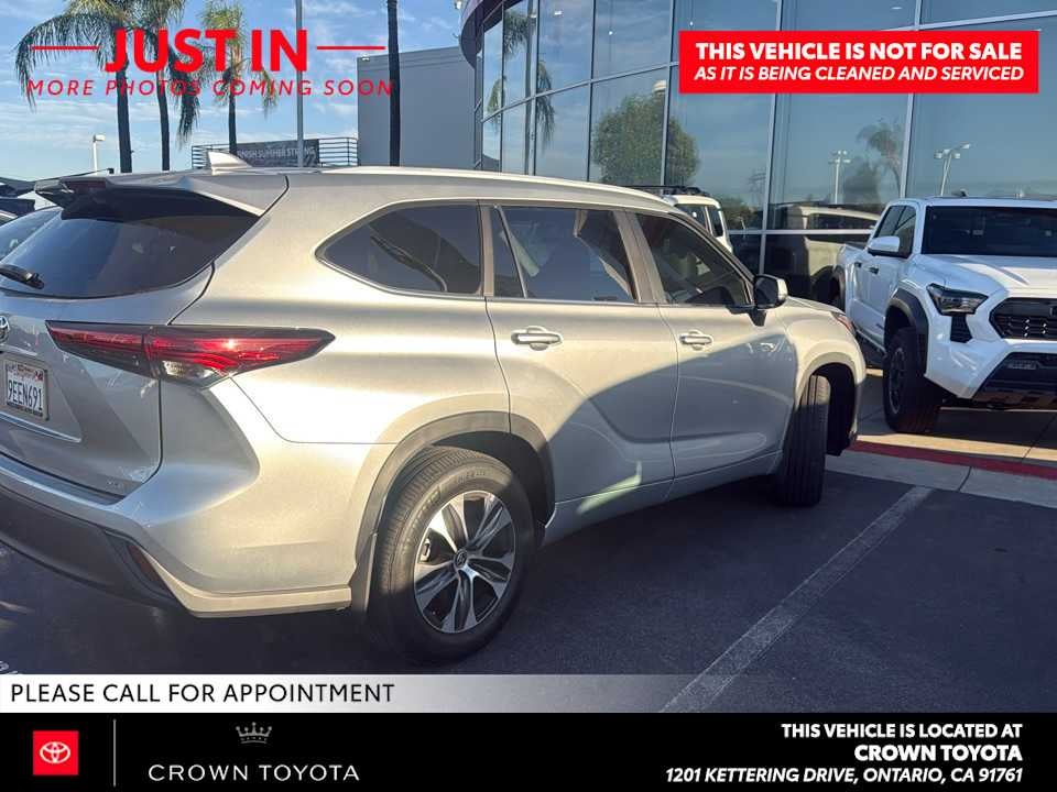 2023 Toyota Highlander XLE