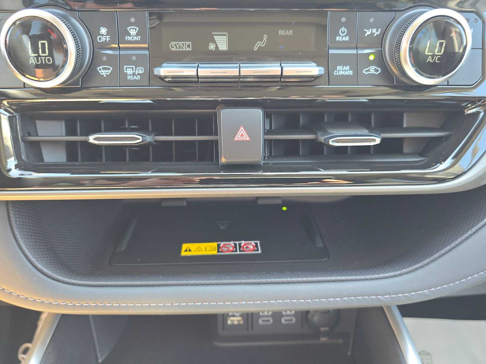 2025 Toyota Highlander XLE