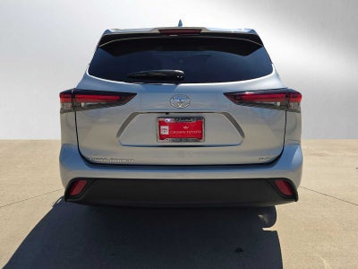 2025 Toyota Highlander XLE