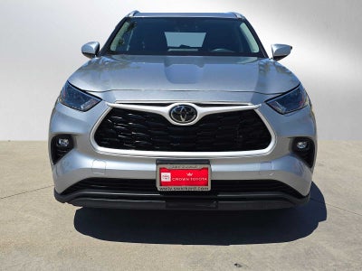 2025 Toyota Highlander XLE