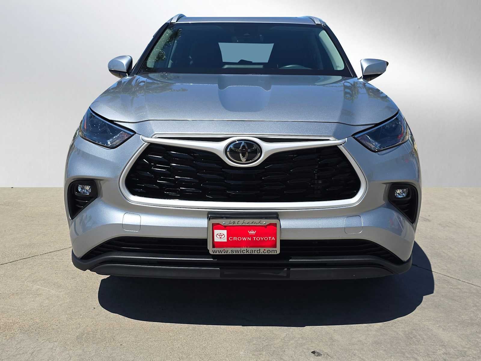 2025 Toyota Highlander XLE