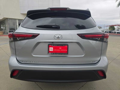 2025 Toyota Highlander XLE
