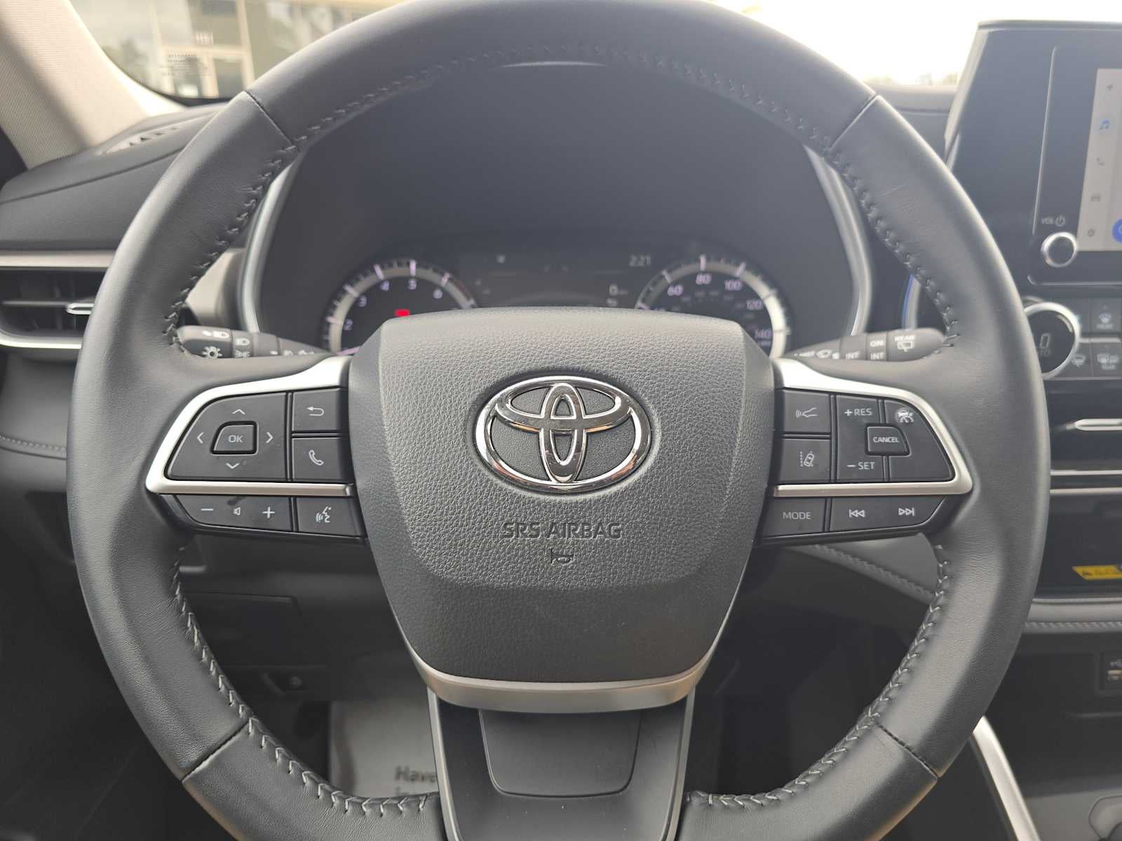 2025 Toyota Highlander XLE