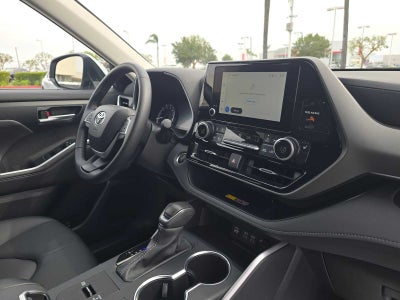 2025 Toyota Highlander XLE