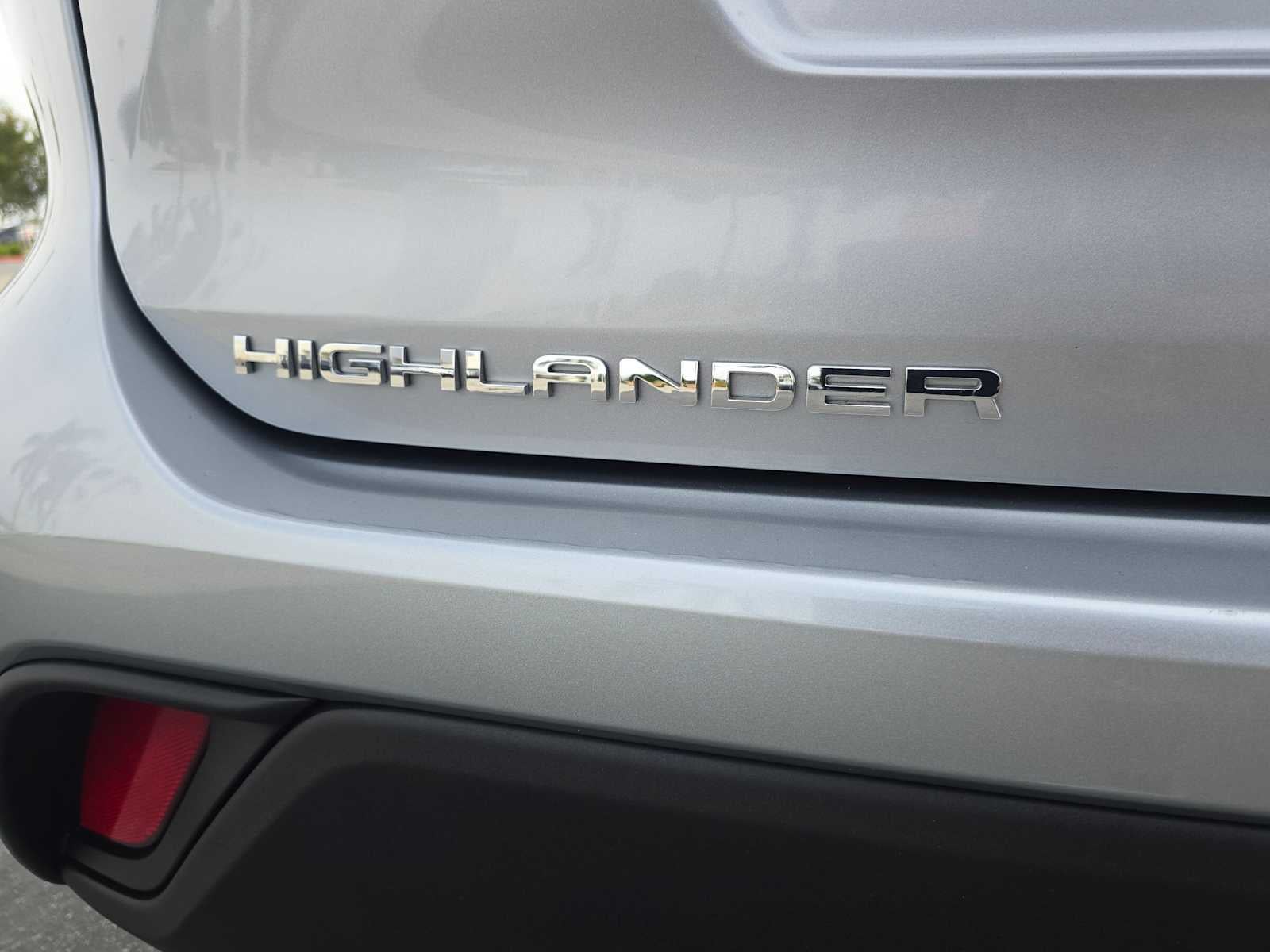 2025 Toyota Highlander XLE
