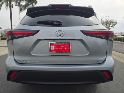 2025 Toyota Highlander XLE