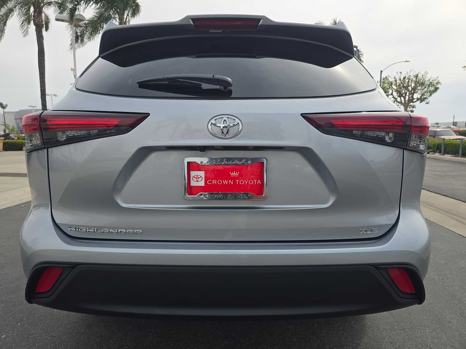 2025 Toyota Highlander XLE