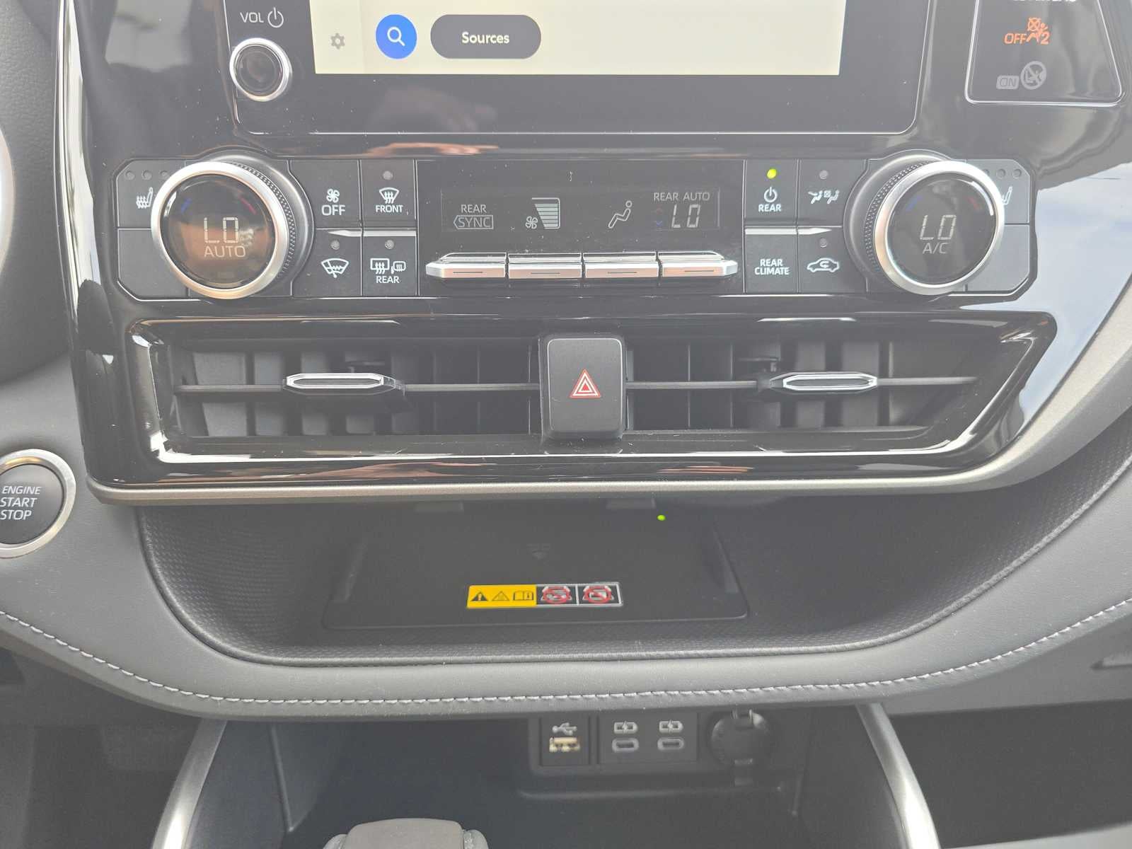 2025 Toyota Highlander XLE