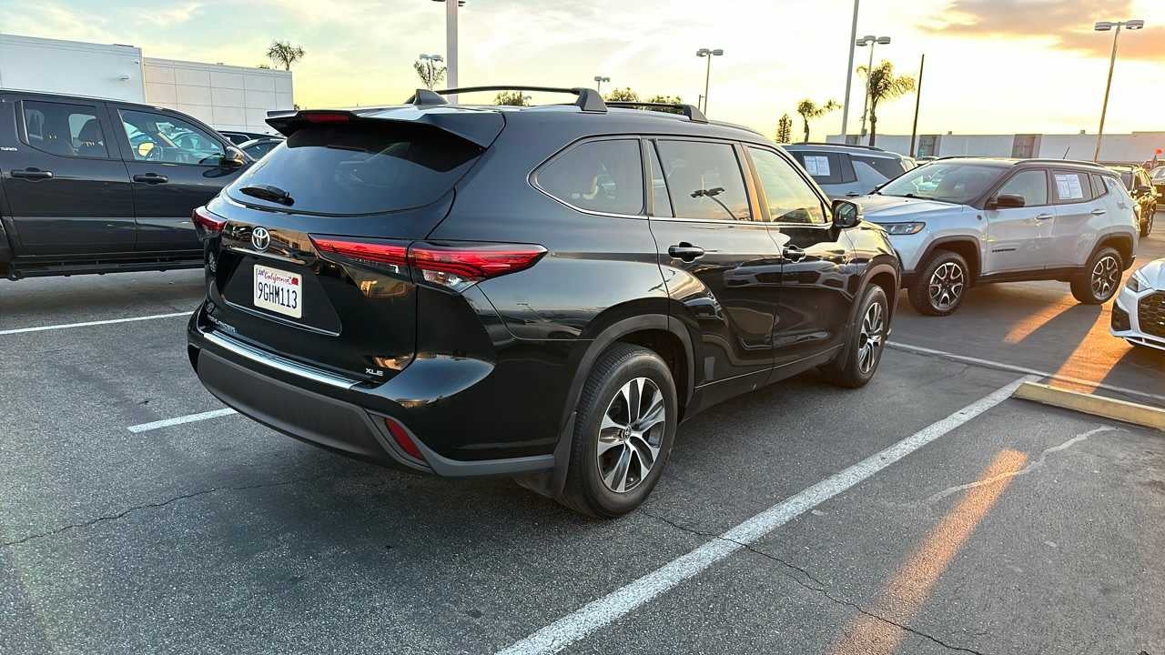 2023 Toyota Highlander XLE