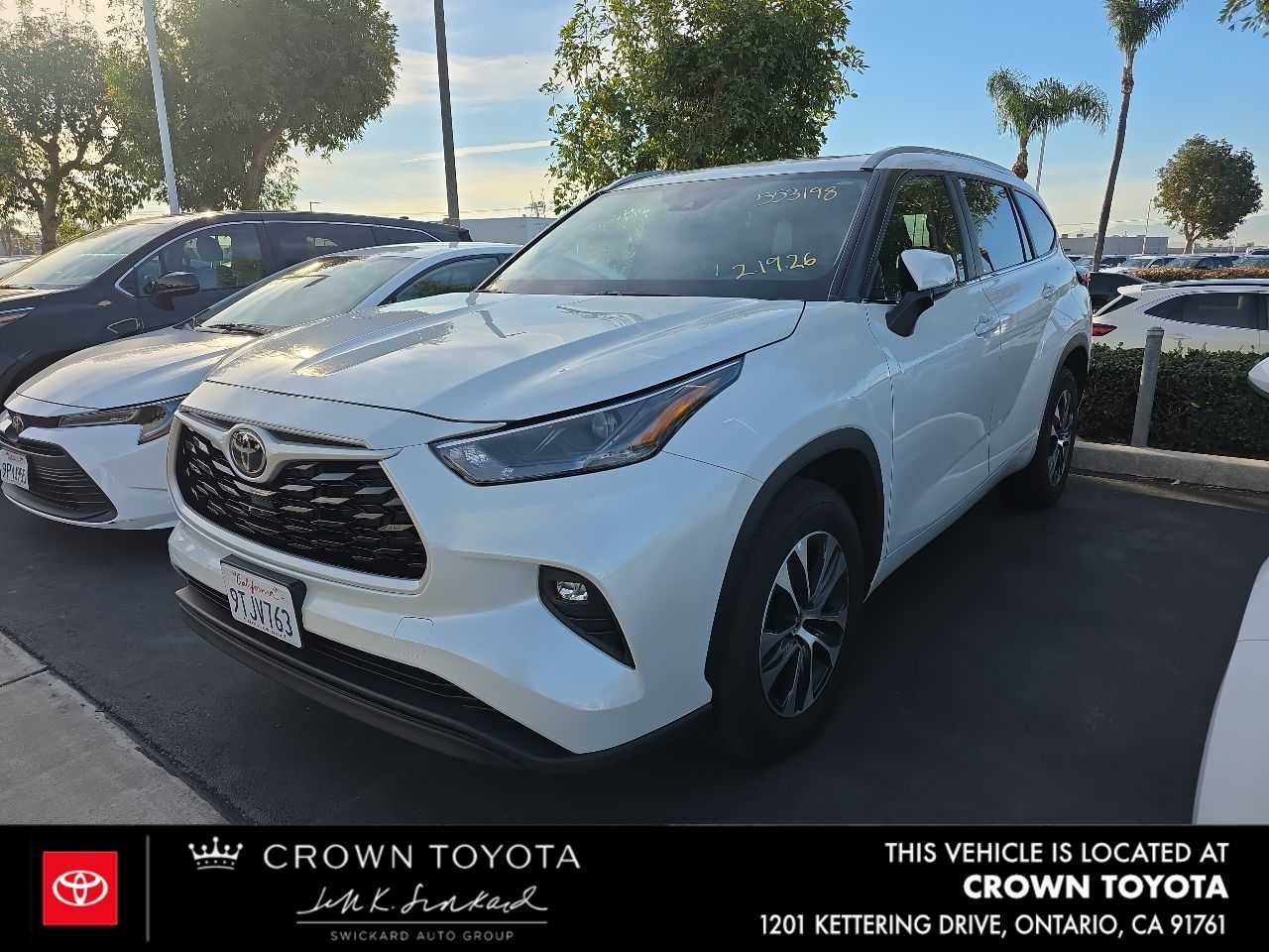 2025 Toyota Highlander XLE