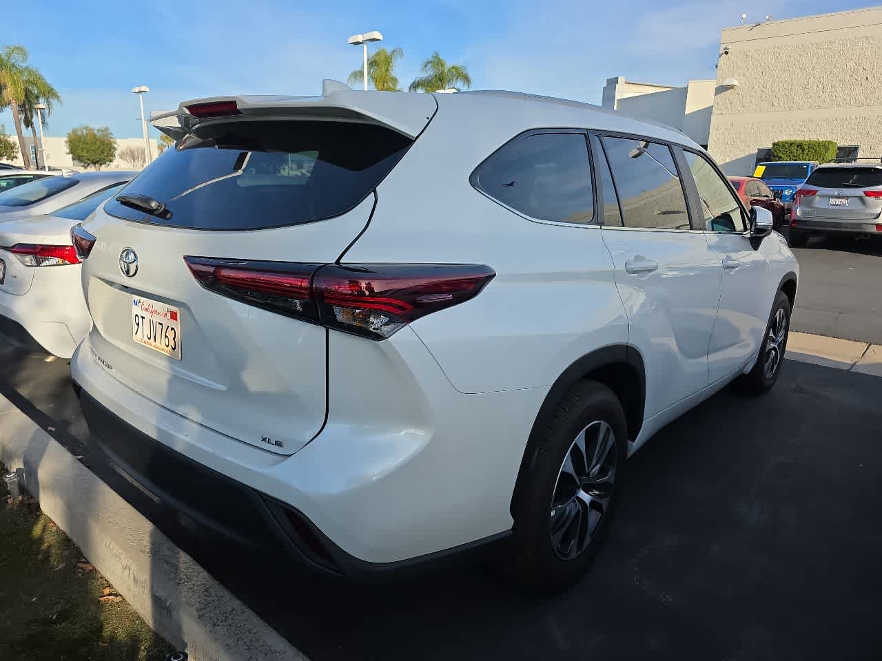 2025 Toyota Highlander XLE