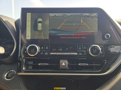 2023 Toyota Highlander Platinum