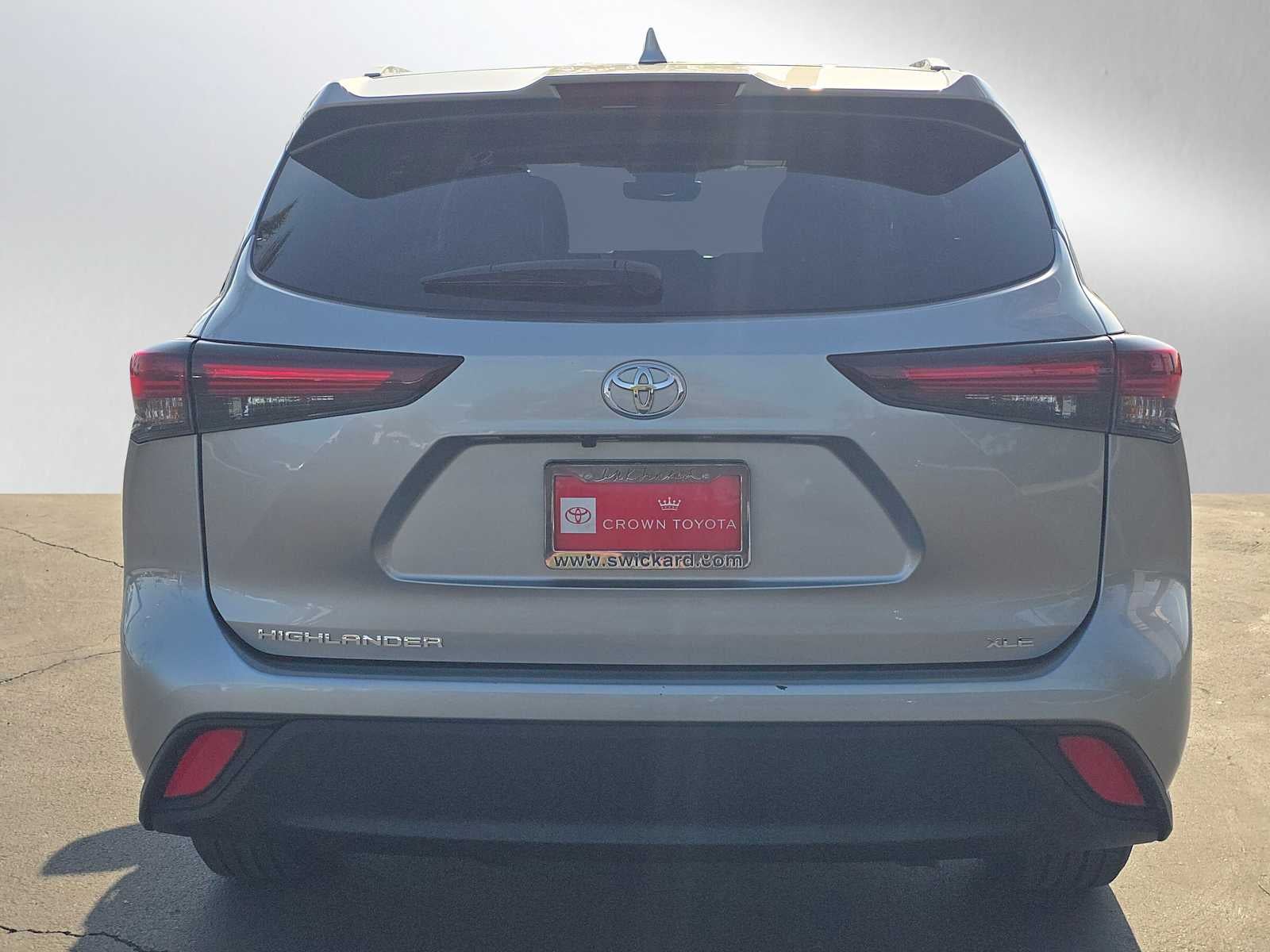 2025 Toyota Highlander XLE