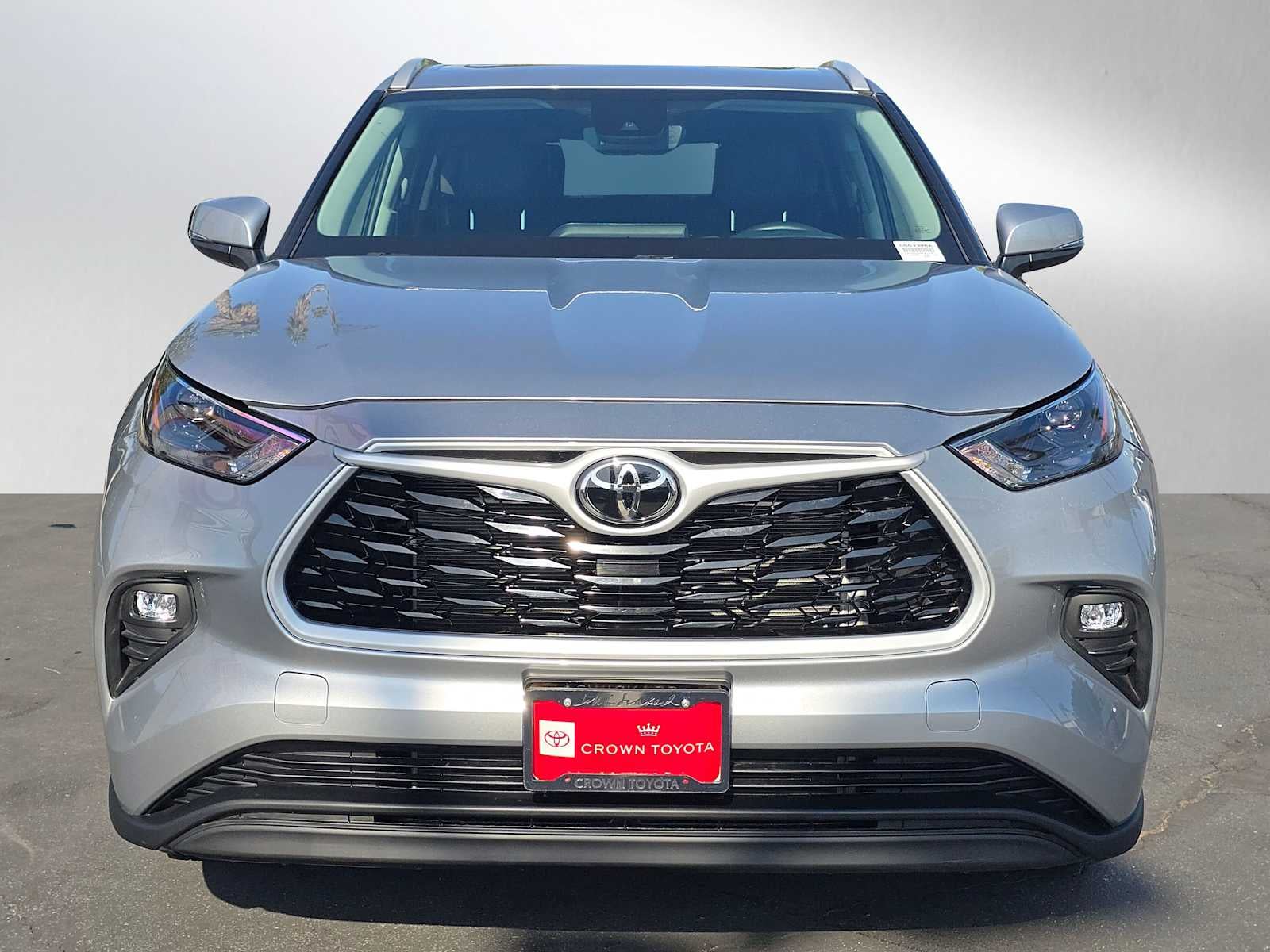 2025 Toyota Highlander XLE