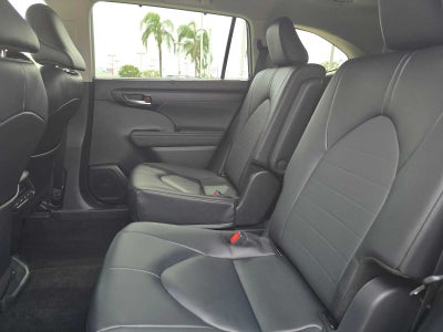 2025 Toyota Highlander XLE