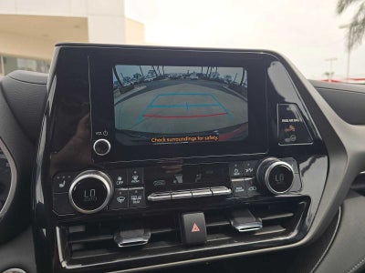 2025 Toyota Highlander XLE