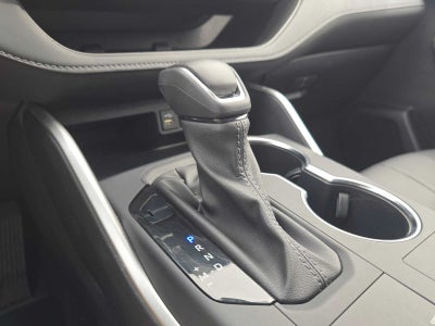 2025 Toyota Highlander XLE