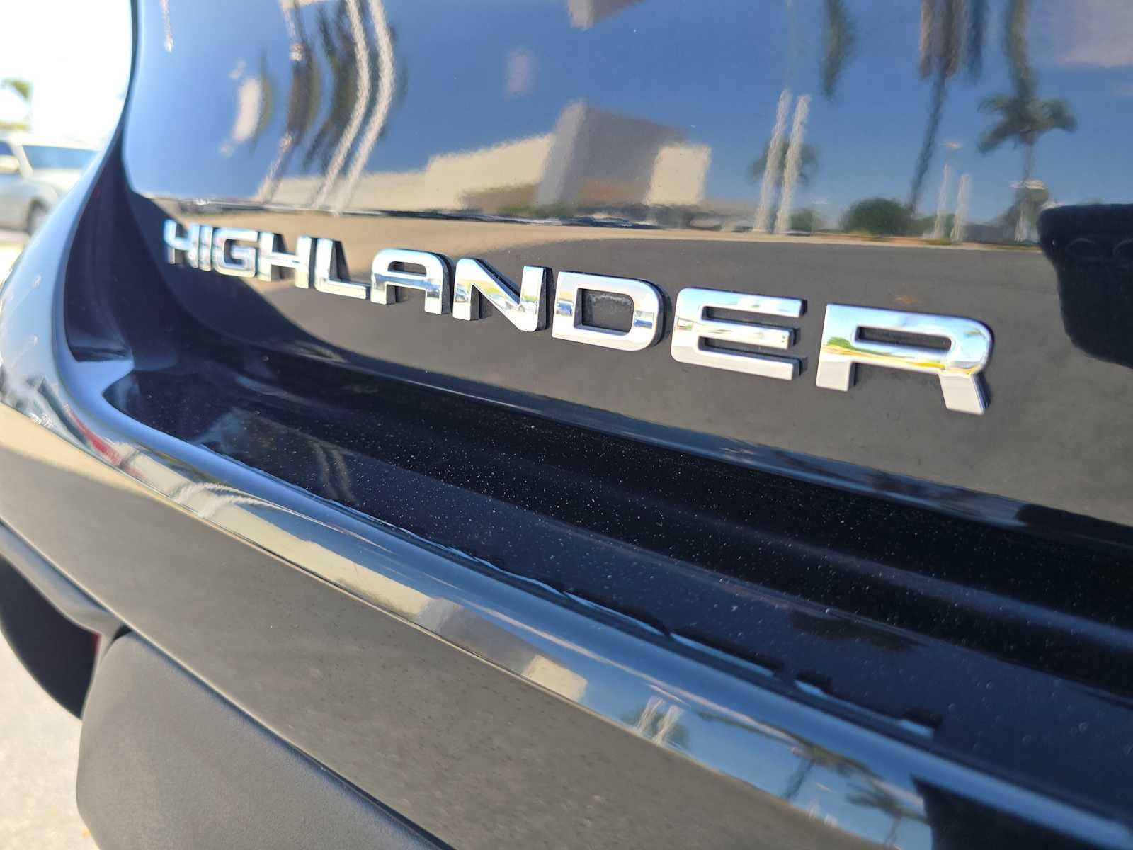 2025 Toyota Highlander XLE