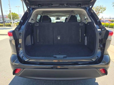 2025 Toyota Highlander XLE