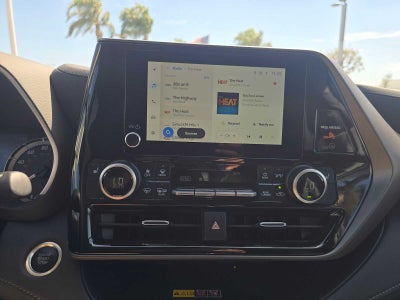 2025 Toyota Highlander XLE