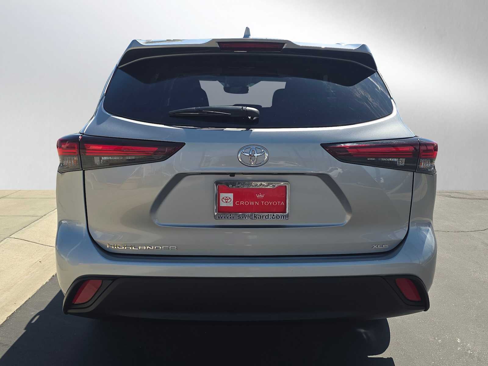 2025 Toyota Highlander XLE