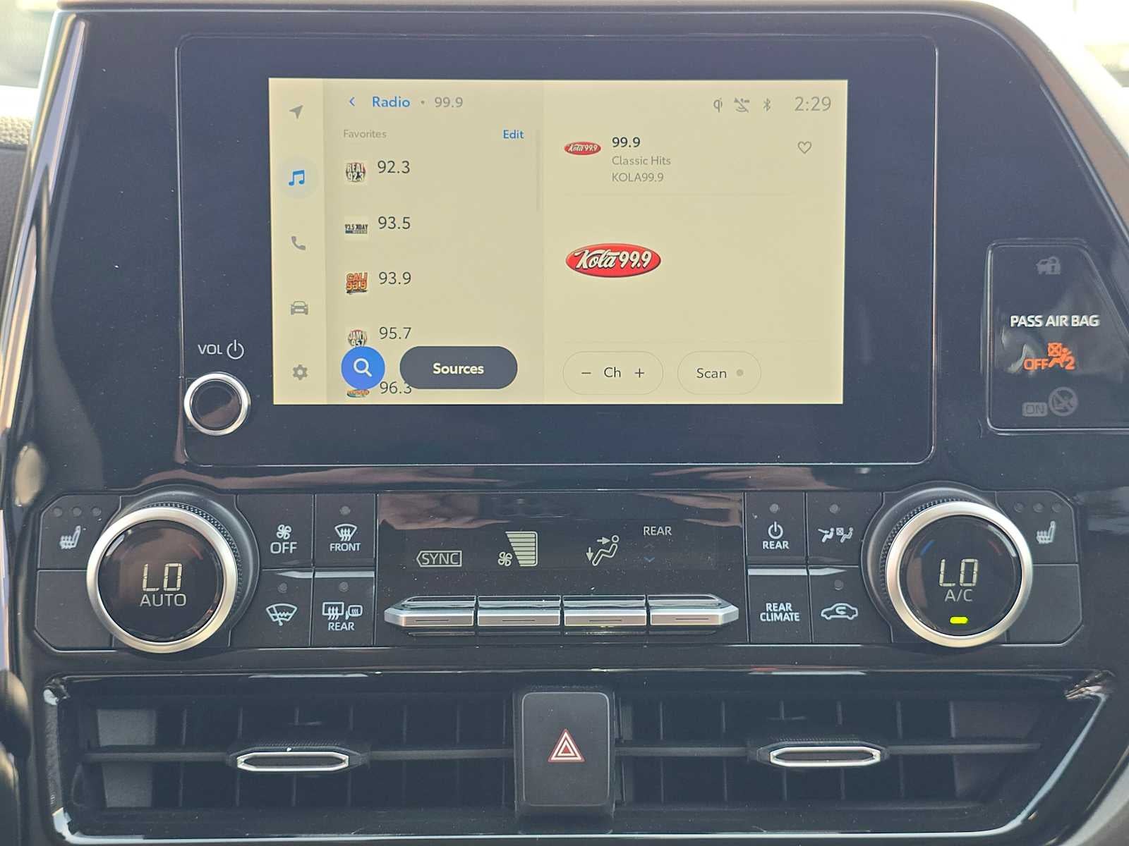 2025 Toyota Highlander XLE