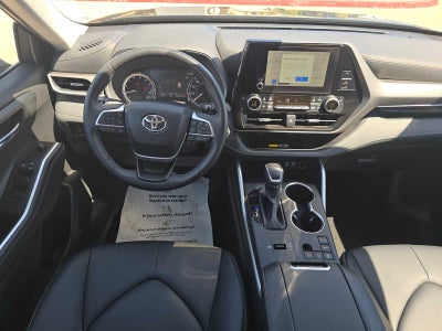 2025 Toyota Highlander XLE