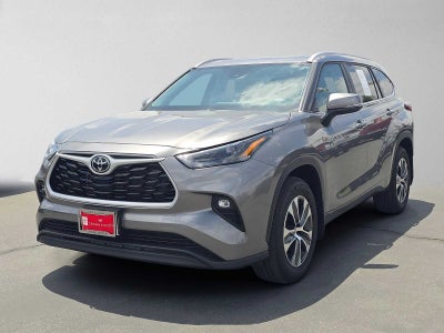 2026 Toyota Highlander XLE