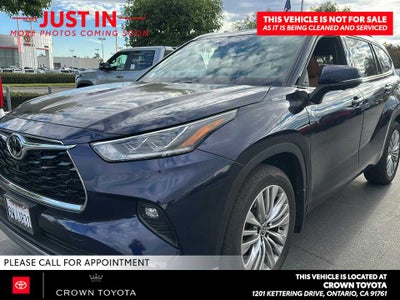 2026 Toyota Highlander Platinum