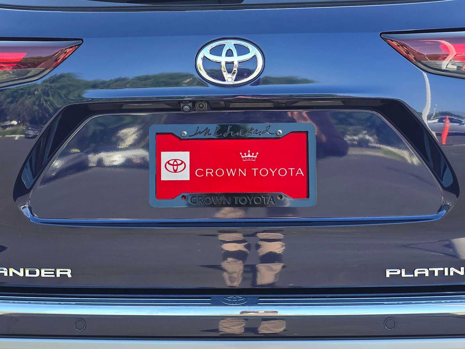 2026 Toyota Highlander Platinum