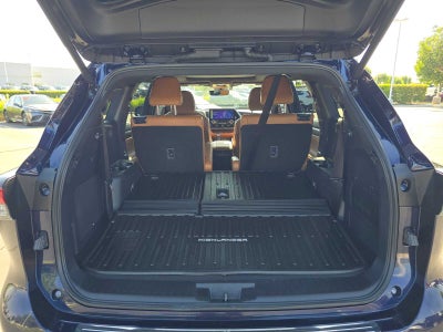2026 Toyota Highlander Platinum