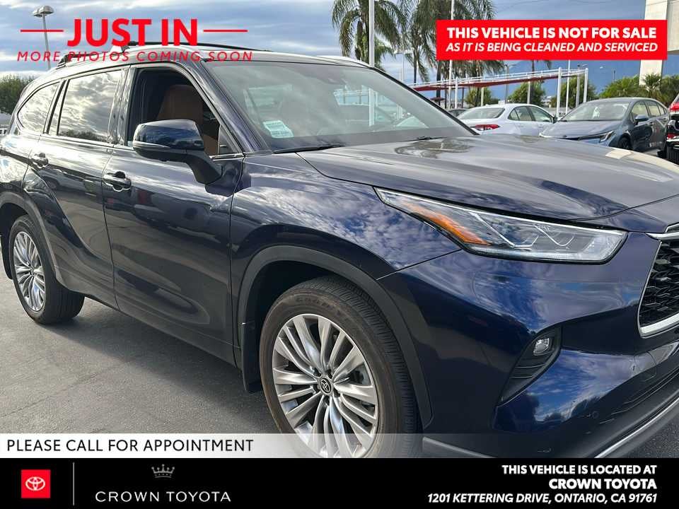 2026 Toyota Highlander Platinum