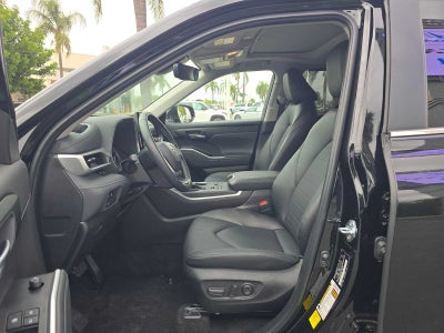 2026 Toyota Highlander XLE