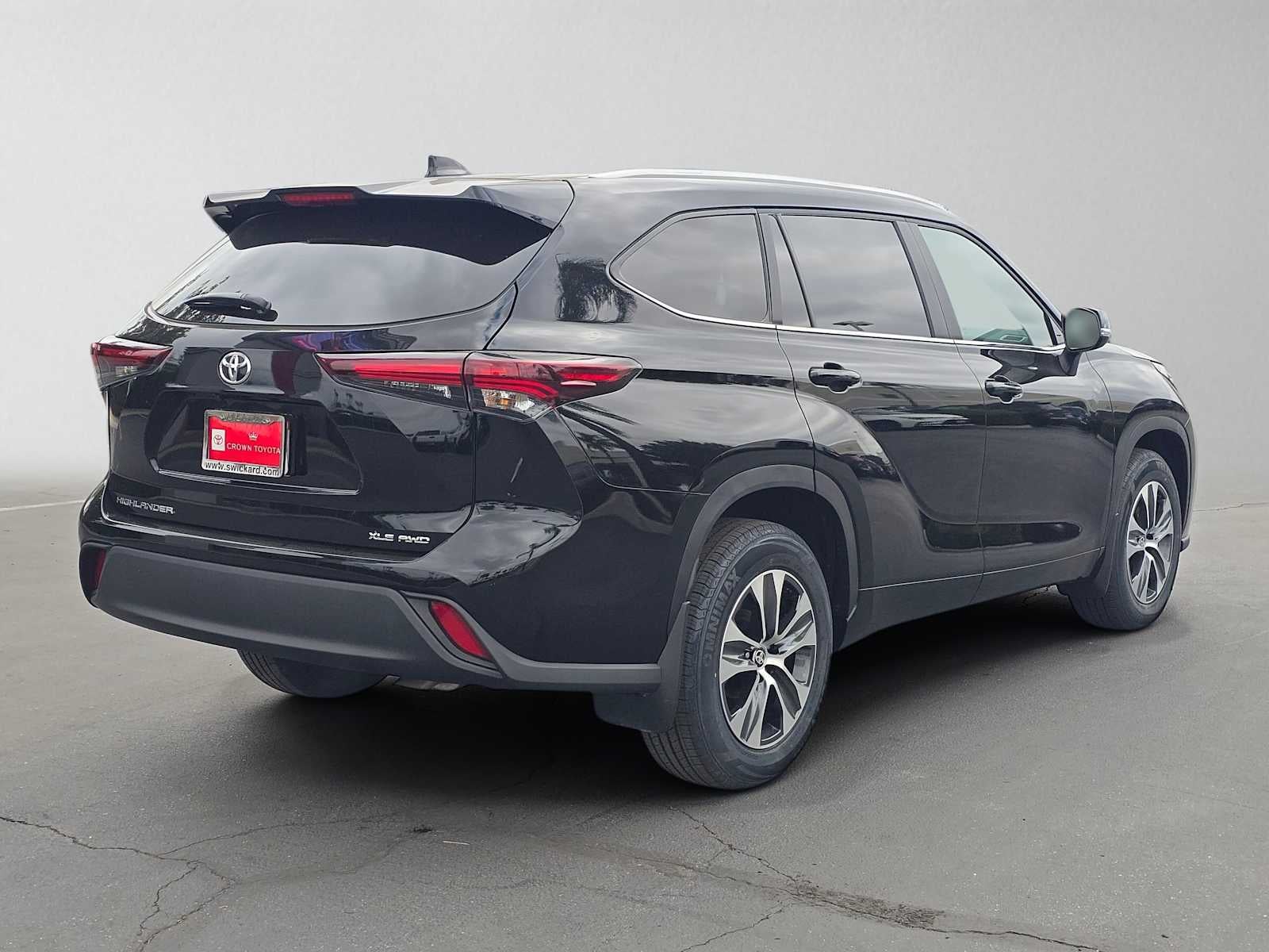 2026 Toyota Highlander XLE