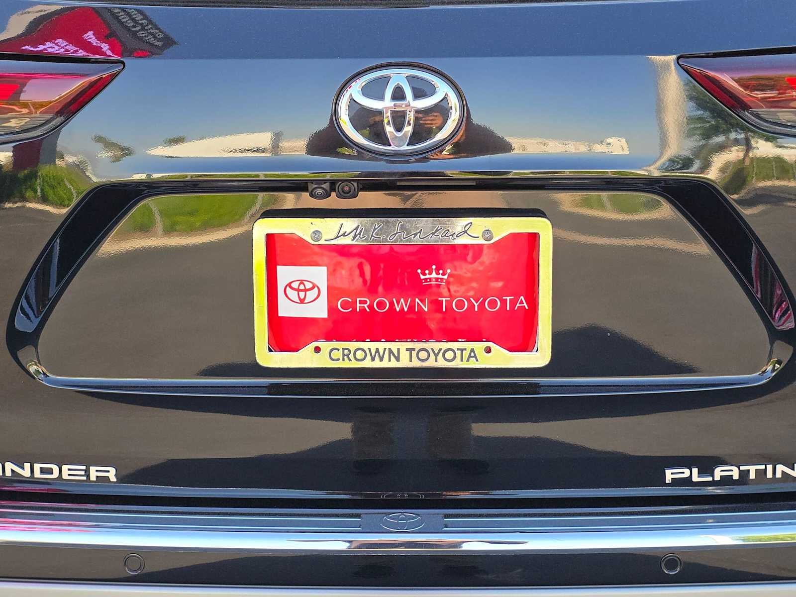 2026 Toyota Highlander Platinum