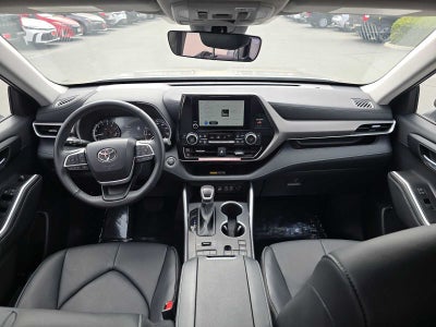 2026 Toyota Highlander XLE