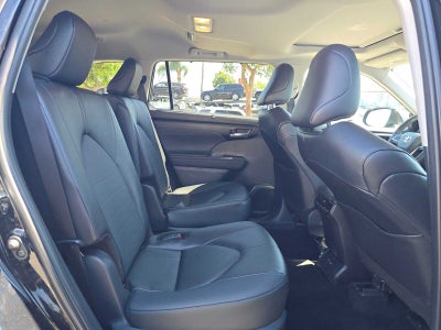 2026 Toyota Highlander XLE
