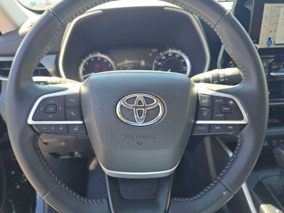 2026 Toyota Highlander XLE