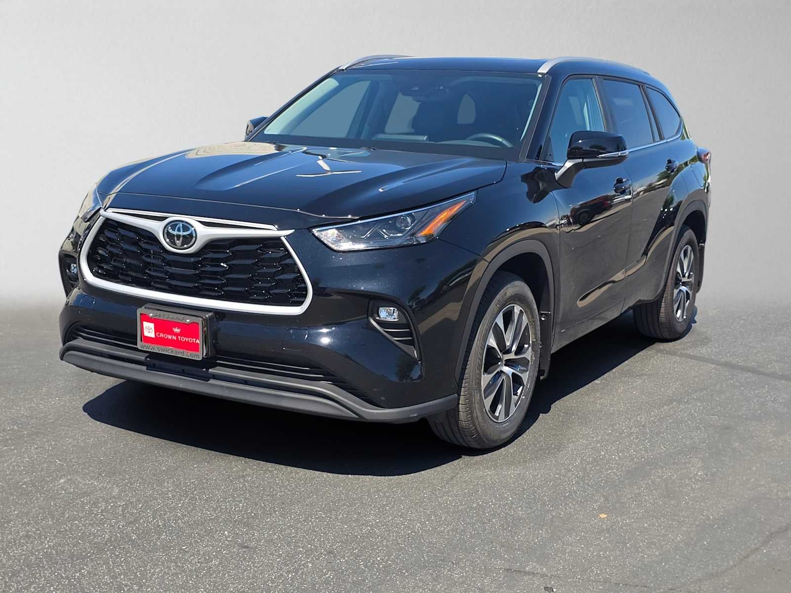 2026 Toyota Highlander XLE
