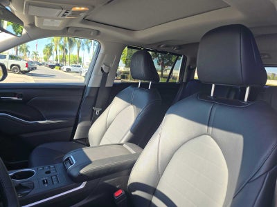 2026 Toyota Highlander XLE