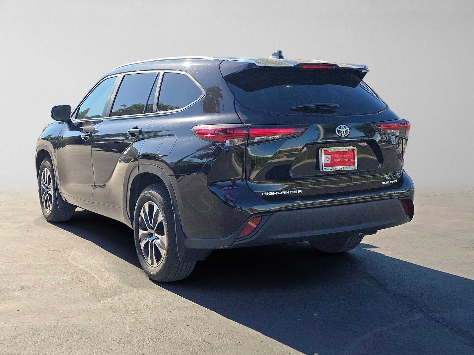 2026 Toyota Highlander XLE