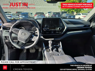 2026 Toyota Highlander XLE