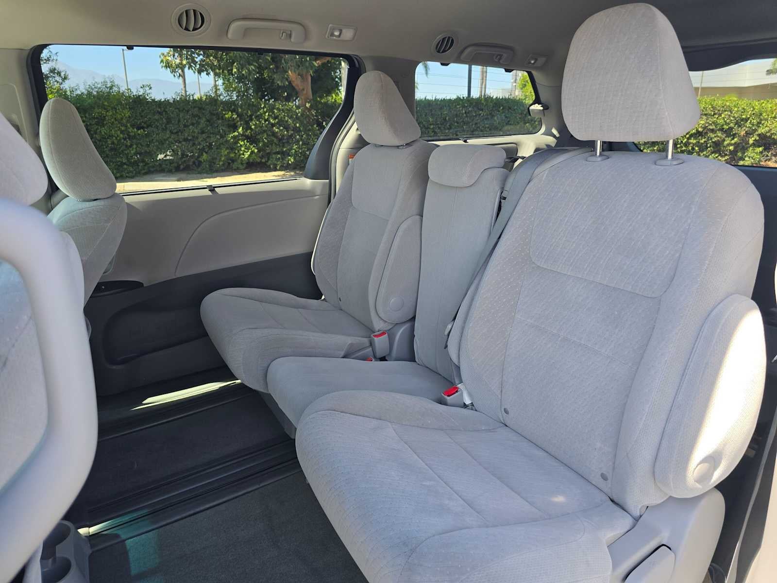 2015 Toyota Sienna LE