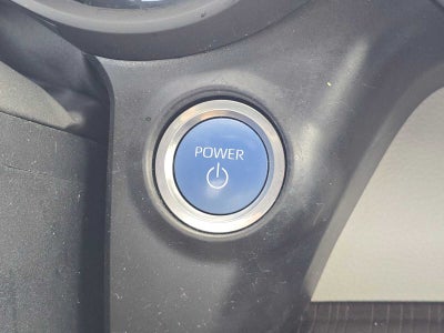 2023 Toyota Sienna LE