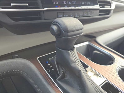 2023 Toyota Sienna LE