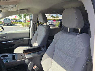 2023 Toyota Sienna LE